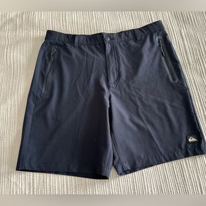 Quiksilver Men's Dark Blue Hybrid Shorts Size 36